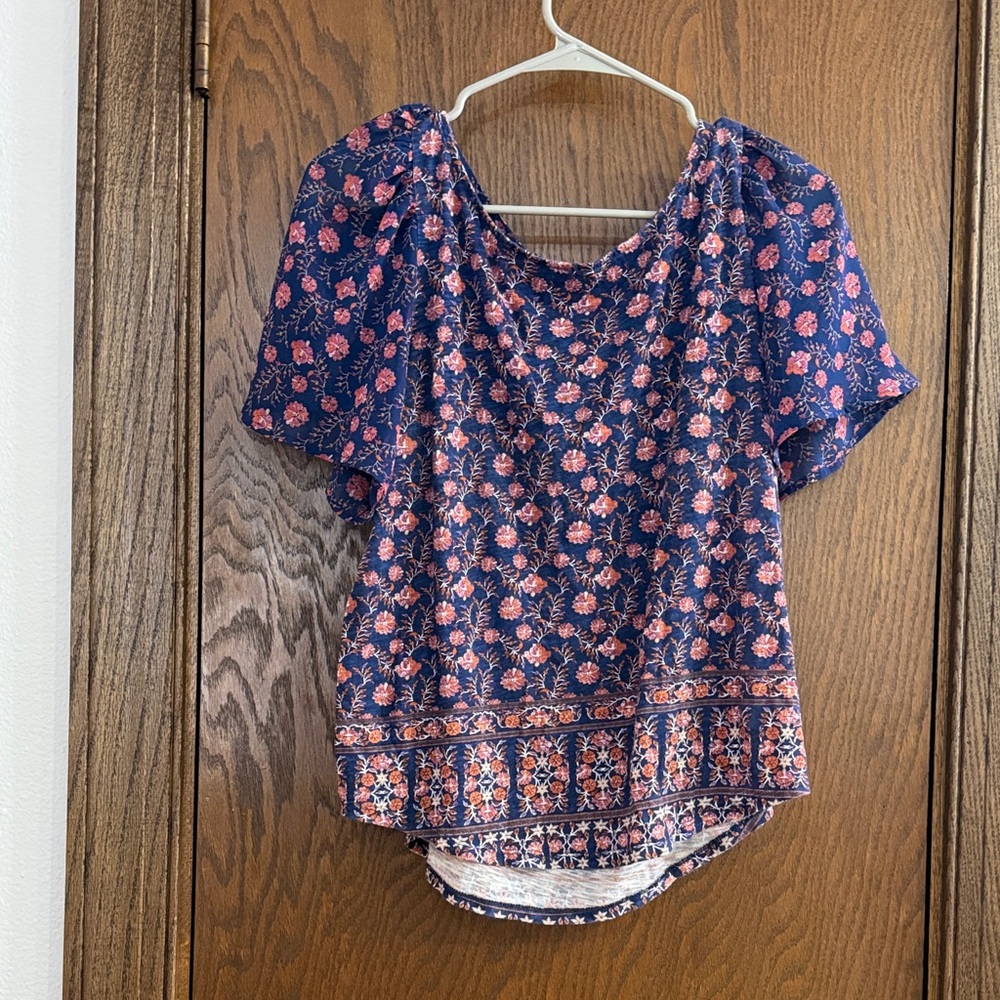 Lucky brand Floral Navy Top